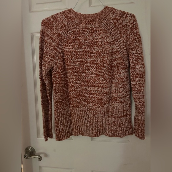 Universal Thread Sweater - Picture 6 of 6